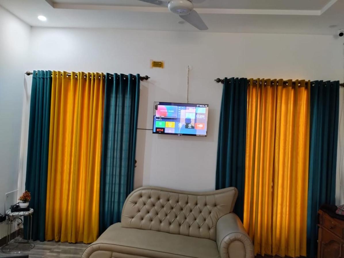 Itl Guesthouse Равалпинди Екстериор снимка
